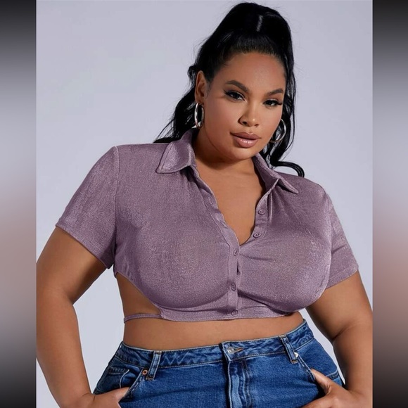 Purple button crop top NEW - Picture 4 of 5
